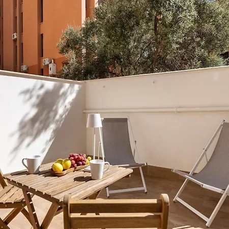 Sunny With Terrace In Area * Palermo