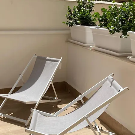Apartment Sunny With Terrace In Area