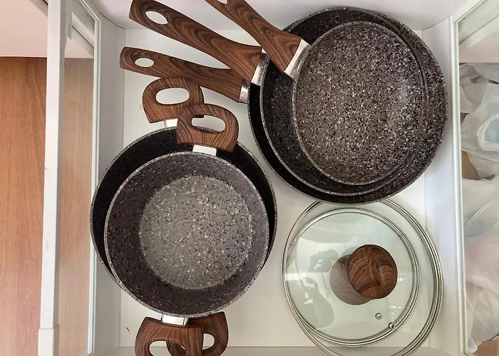 Apartman Sunny With Terrace In Area