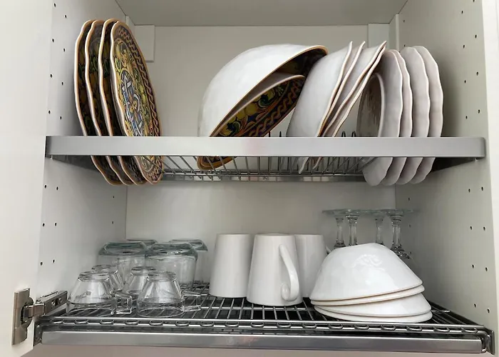 Sunny With Terrace In Area